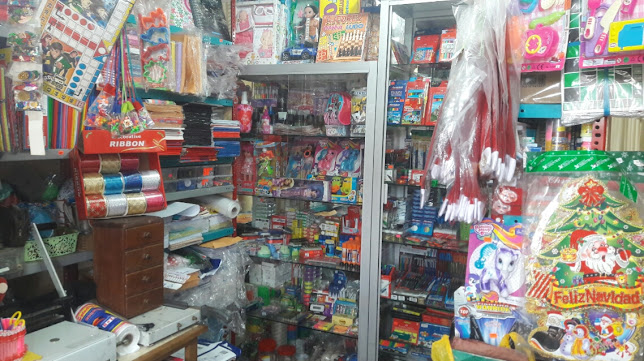 Opinii despre Librería & Bazar MayFer în Callao - Librería