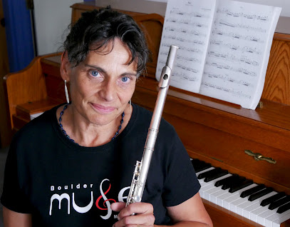 Flute and Recorder Lessons with Elisa Snyder