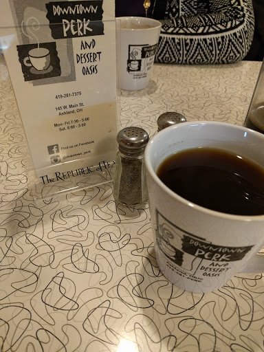 Dessert Shop «Downtown Perk & Desserts Oasis», reviews and photos, 145 W Main St, Ashland, OH 44805, USA