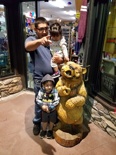Gift Shop «Brown Bear Gift Shop», reviews and photos, 675 Pine Knot Ave, Big Bear Lake, CA 92315, USA
