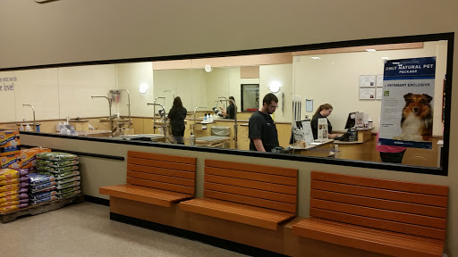 Pet Supply Store «PetSmart», reviews and photos, 150 Glynn Isle, Brunswick, GA 31525, USA