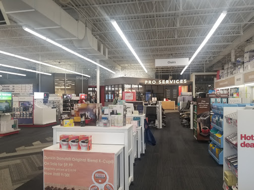 Office Supply Store «Staples», reviews and photos, 1660 Soldiers Field Rd, Brighton, MA 02135, USA
