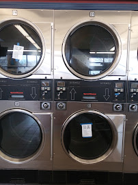 Blue Kangaroo Coin Laundry - Photo 3 - Car repair in Cicero, IL, Chicago