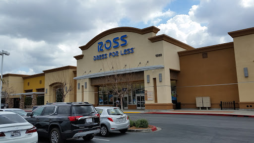 Clothing Store «Ross Dress for Less», reviews and photos, 1580 Foothill Blvd, La Verne, CA 91750, USA