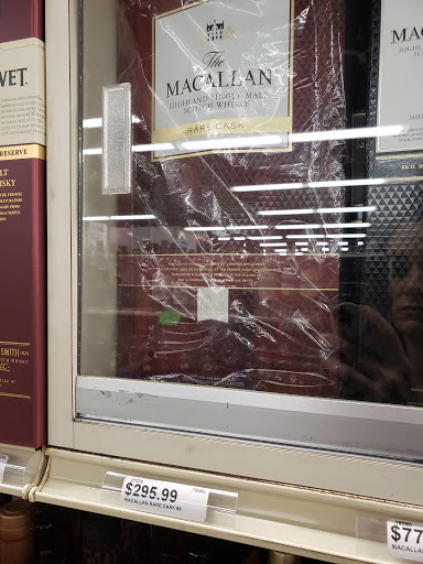 Liquor Store «Blanchards Liquors - Brockton», reviews and photos, 102 Westgate Dr, Brockton, MA 02301, USA