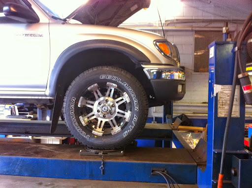 Auto Repair Shop «Abington Sunoco», reviews and photos, 907 Bedford St, Abington, MA 02351, USA