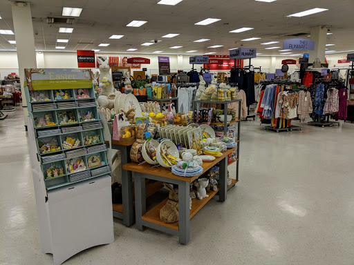 Department Store «T.J. Maxx», reviews and photos, 588 Francisco Blvd W, San Rafael, CA 94901, USA