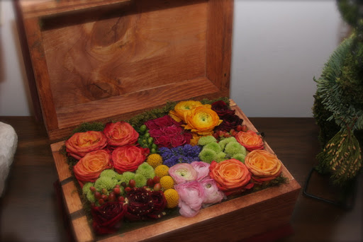 Florist «Express Flowers», reviews and photos, 100 SE 2nd St, Miami, FL 33131, USA