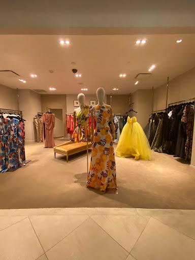 Department Store «Saks Fifth Avenue», reviews and photos, 9700 Collins Ave, Bal Harbour, FL 33154, USA