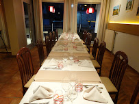 Atmosphère du Restaurant français La Maison du Revermont SARL à Beaufort - n°4