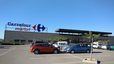 Carrefour Drive à Bram