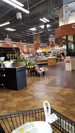 Supermarket «VC Fresh Marketplace», reviews and photos, 7300 Highland Rd, Waterford Twp, MI 48327, USA
