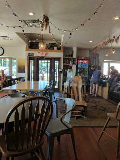 Coffee Shop «Vacavi Cafe», reviews and photos, 100 Water St, Conneaut Lake, PA 16316, USA
