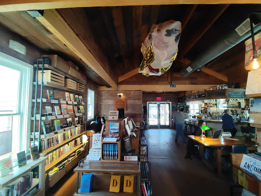 Book Store «The Wild Detectives», reviews and photos, 314 W Eighth St, Dallas, TX 75208, USA