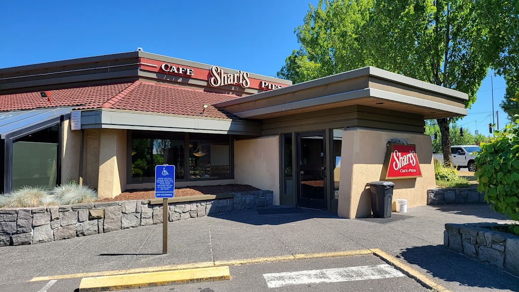 Shari's Cafe and Pies 97220