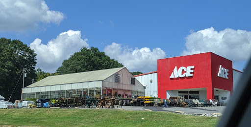 Saines Hardware & Garden Center