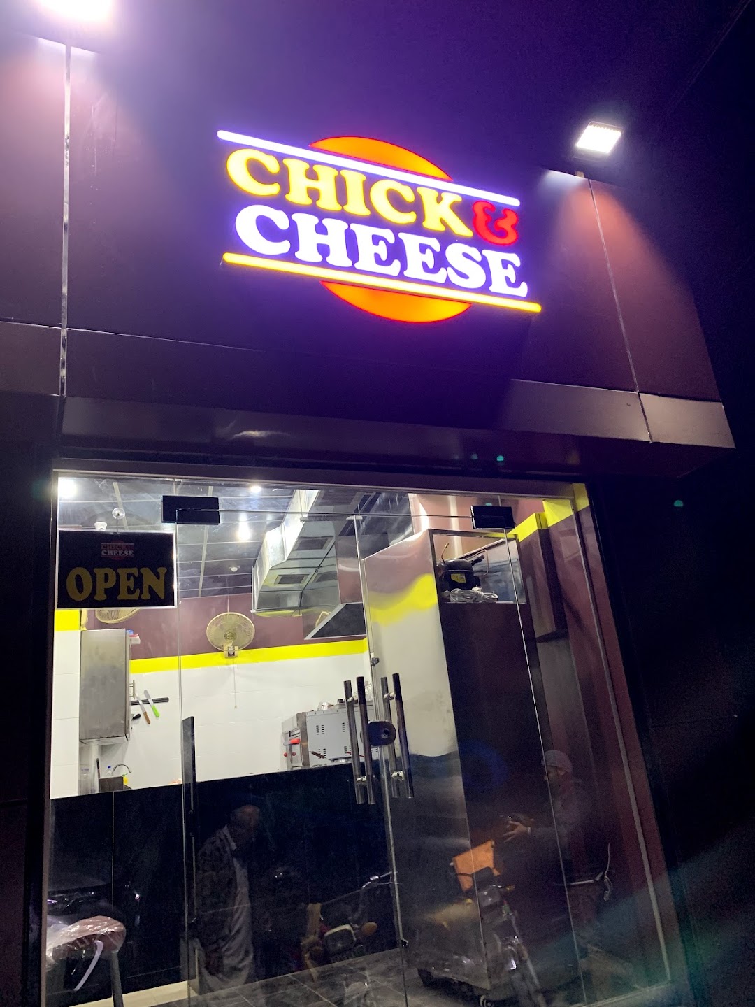 Chick & Cheese