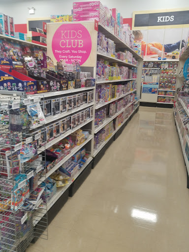 Craft Store «Michaels», reviews and photos, 1020 Veterans Pkwy #800, Clarksville, IN 47129, USA