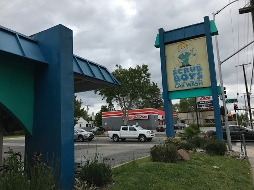 Scrub Boys Car Wash en Sacramento