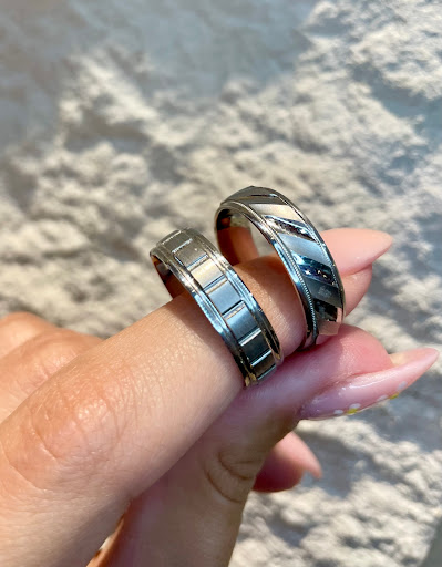 Jewelry Store «Dennis Jewelry», reviews and photos, 14701 San Pedro Ave, San Antonio, TX 78232, USA