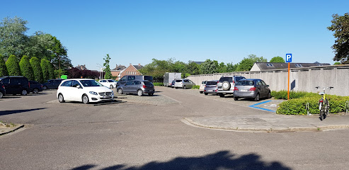 Parkeerplaats Kerkhof