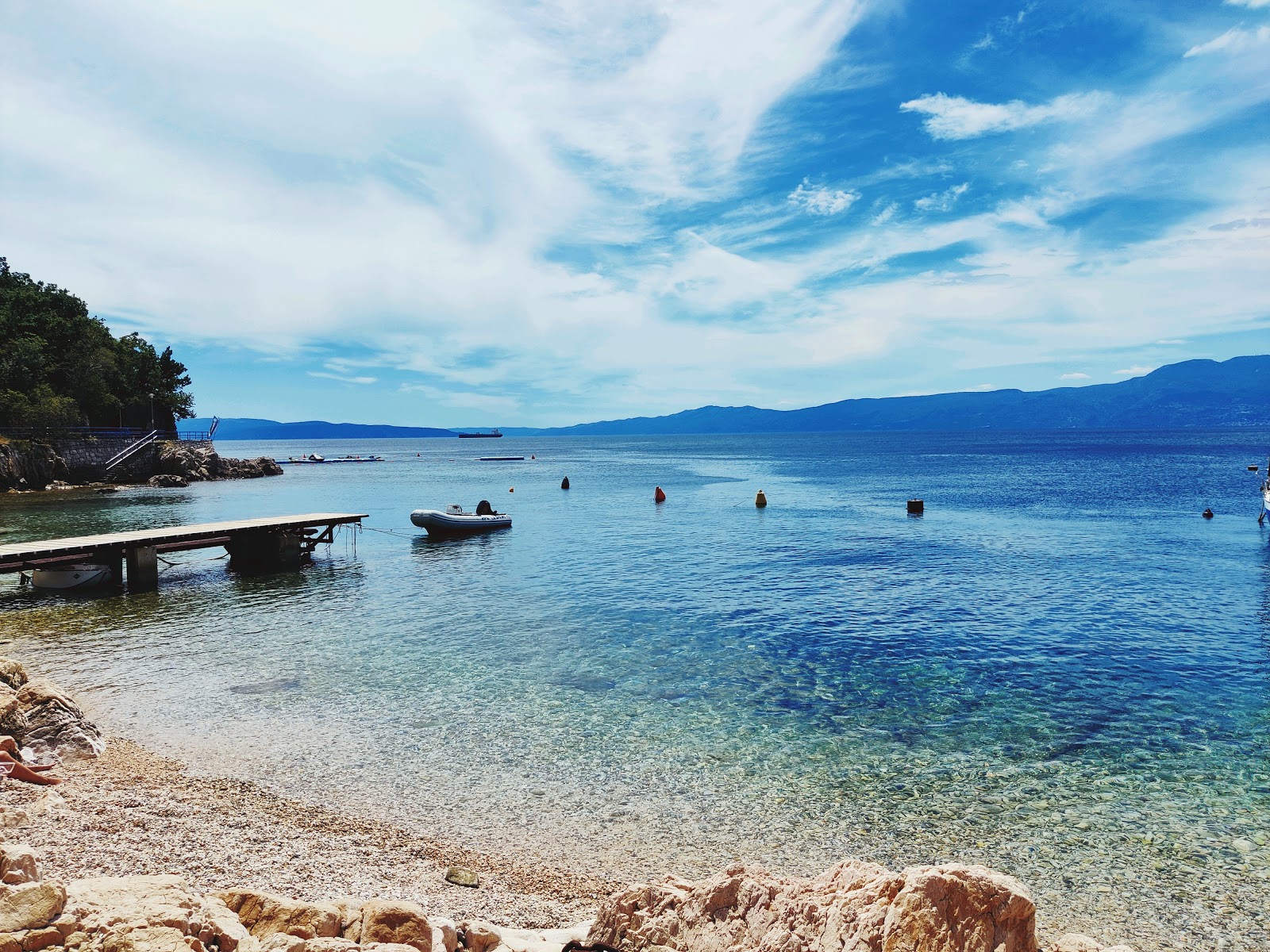 Foto di Zurkovo beach con una costa spaziosa