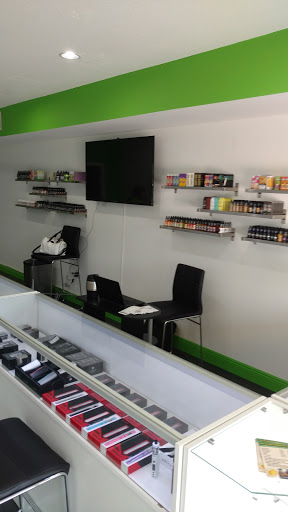 Vaporizer Store «Vapor Life Vapor Store Electronic Cigarettes», reviews and photos, 239 Commercial Blvd, Lauderdale-By-The-Sea, FL 33308, USA