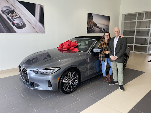 Mercedes Benz Dealer «New Country Motor Cars, Inc», reviews and photos, 1 Weston St, Hartford, CT 06120, USA