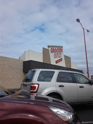 Grocery Store «Grocery Outlet Bargain Market», reviews and photos, 6425 6th Ave, Tacoma, WA 98406, USA