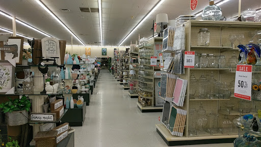 Craft Store «Hobby Lobby», reviews and photos, 3192 S Linden Rd a102, Flint, MI 48507, USA