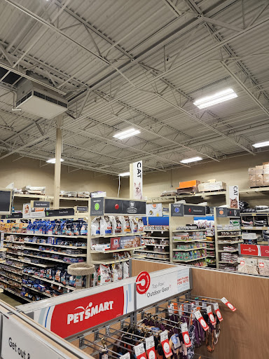 Pet Supply Store «PetSmart», reviews and photos, 12020 Cherry Hill Rd, Silver Spring, MD 20904, USA