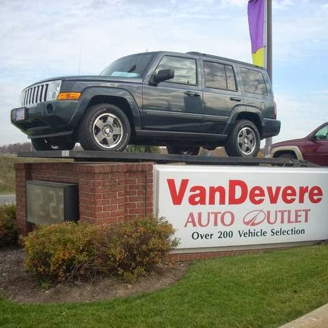 Car Dealer «VanDevere Auto Outlet», reviews and photos, 3155 S Arlington Rd, Akron, OH 44312, USA
