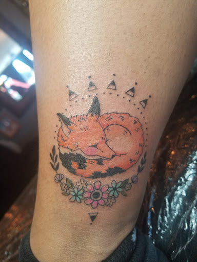 Tattoo Shop «Black Diamond Tattoo», reviews and photos, 412 Lincoln Blvd, Venice, CA 90291, USA