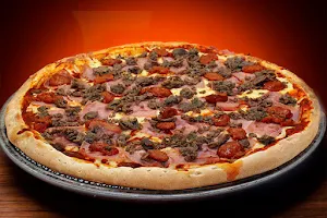 Guille's Pizza image