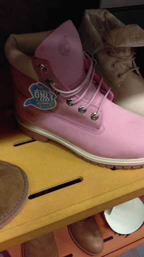 Shoe Store «Foot Locker», reviews and photos, 6700 Douglas Blvd, Douglasville, GA 30135, USA