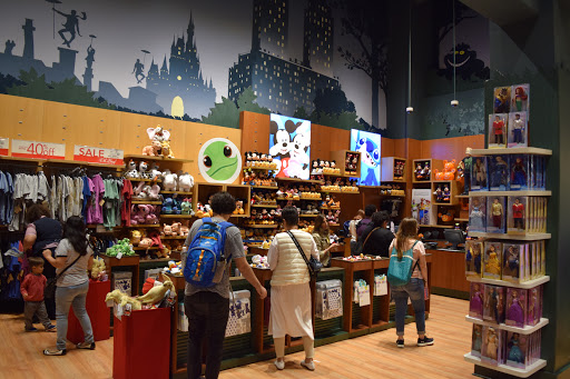 Toy Store «Disney Store», reviews and photos, 1540 Broadway, New York, NY 10036, USA