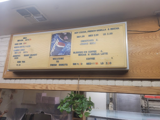 Donut Shop «Fresh Donuts», reviews and photos, 658 Gray Ave, Yuba City, CA 95991, USA