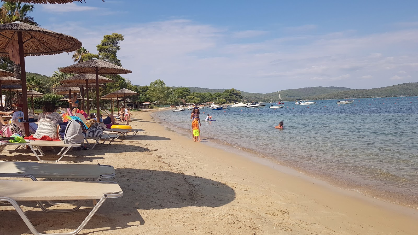 Photo de Plage de Vergos - endroit populaire parmi les connaisseurs de la détente