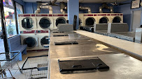 Fabian Coin Laundry - Photo 5 - Car repair in Hialeah, FL, Miami