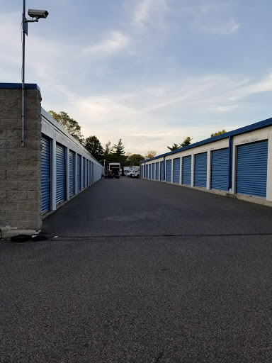 Self-Storage Facility «Access Self Storage», reviews and photos, 135 Amboy Ave, Woodbridge, NJ 07095, USA