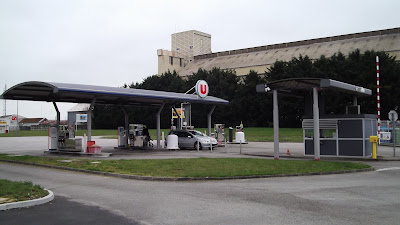 Station U à Les Achards