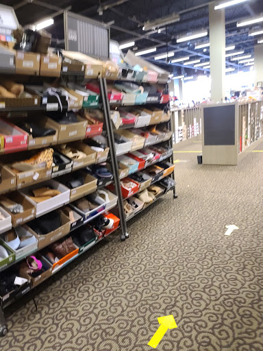 Shoe Store «DSW Designer Shoe Warehouse», reviews and photos, 95 NJ-23, Wayne, NJ 07470, USA