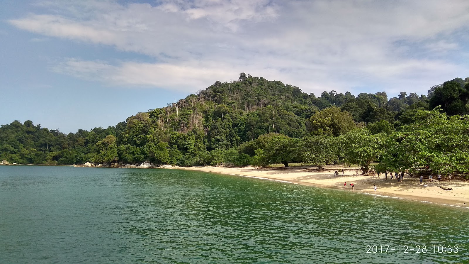 Zdjęcie Ketapang Beach z przestronna zatoka