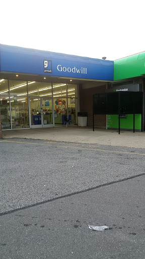 Thrift Store «Independence Goodwill Store», reviews and photos, 6435 Taylor Mill Rd, Latonia, KY 41015, USA