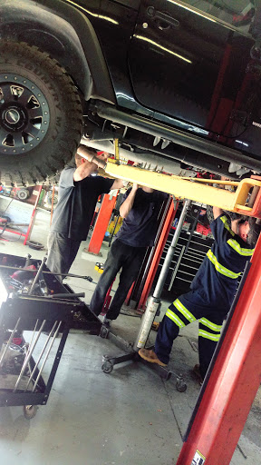 Auto Repair Shop «Don Brown Automotive And Transmission», reviews and photos, 3292 McEver Rd, Buford, GA 30518, USA