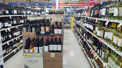 Liquor Store «Foremost Liquors», reviews and photos, 20606 Milwaukee Ave, Deerfield, IL 60015, USA