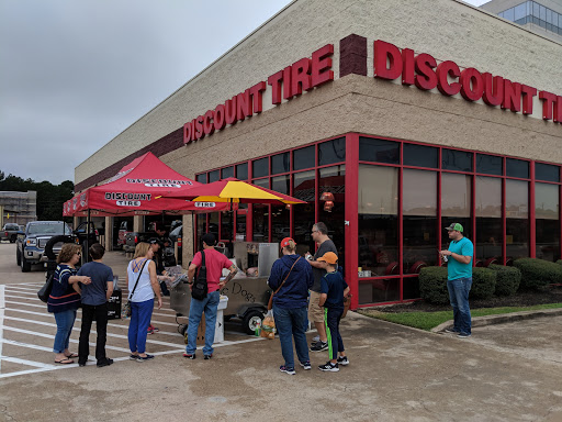 Discount Tire Store - The Woodlands, TX, 24915 Interstate 45 N, The Woodlands, TX 77380, USA, 