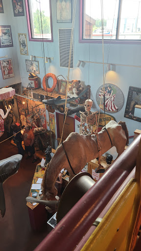 Liquor Store «Shoregate Beverage & Liquor», reviews and photos, 30498 Lakeshore Blvd, Willowick, OH 44095, USA