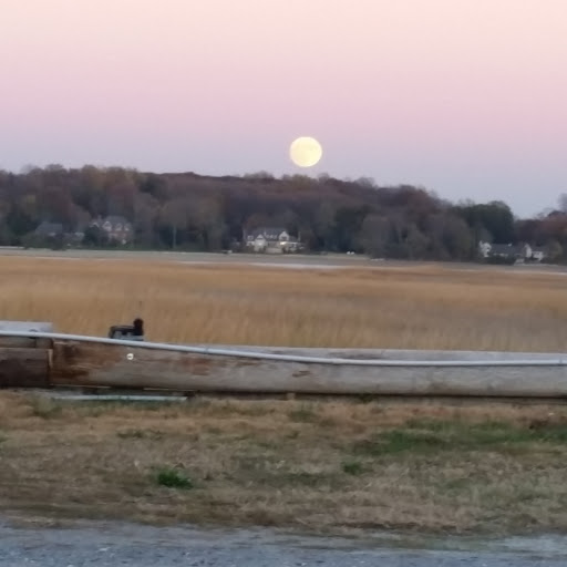 Park «West Harbor Beach Memorial Park - Village Of Bayville», reviews and photos, 10 West Harbour Drive, Bayville, NY 11709, USA