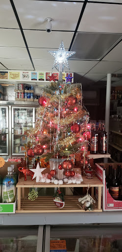 Liquor Store «Howe Liquor Mart», reviews and photos, 61 Howe Ave, Shelton, CT 06484, USA